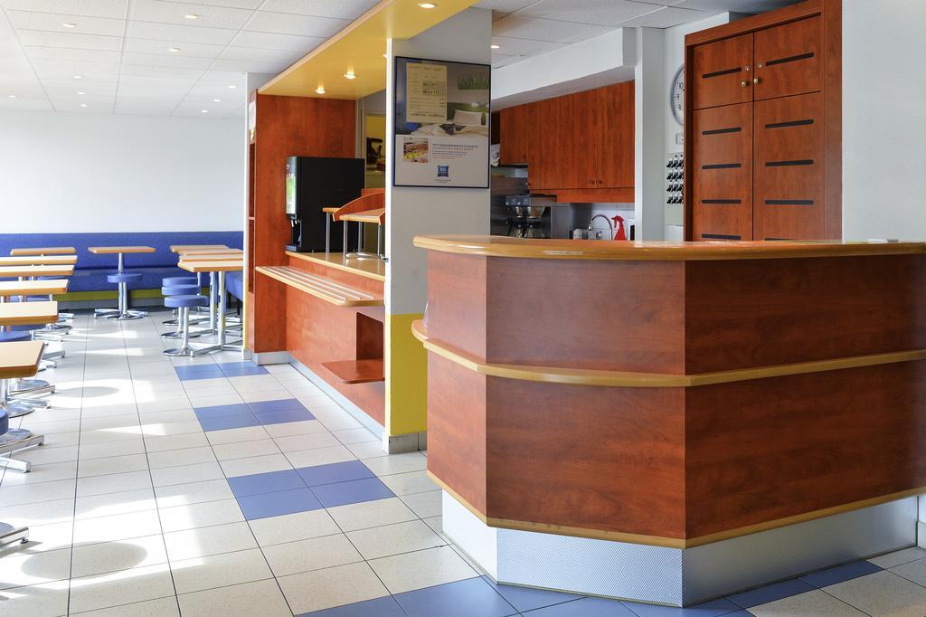 Ibis Budget Orleans Sud Comet Exterior foto