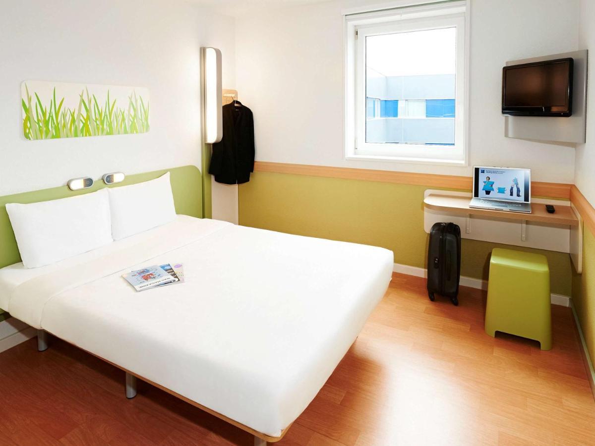 Ibis Budget Orleans Sud Comet Exterior foto